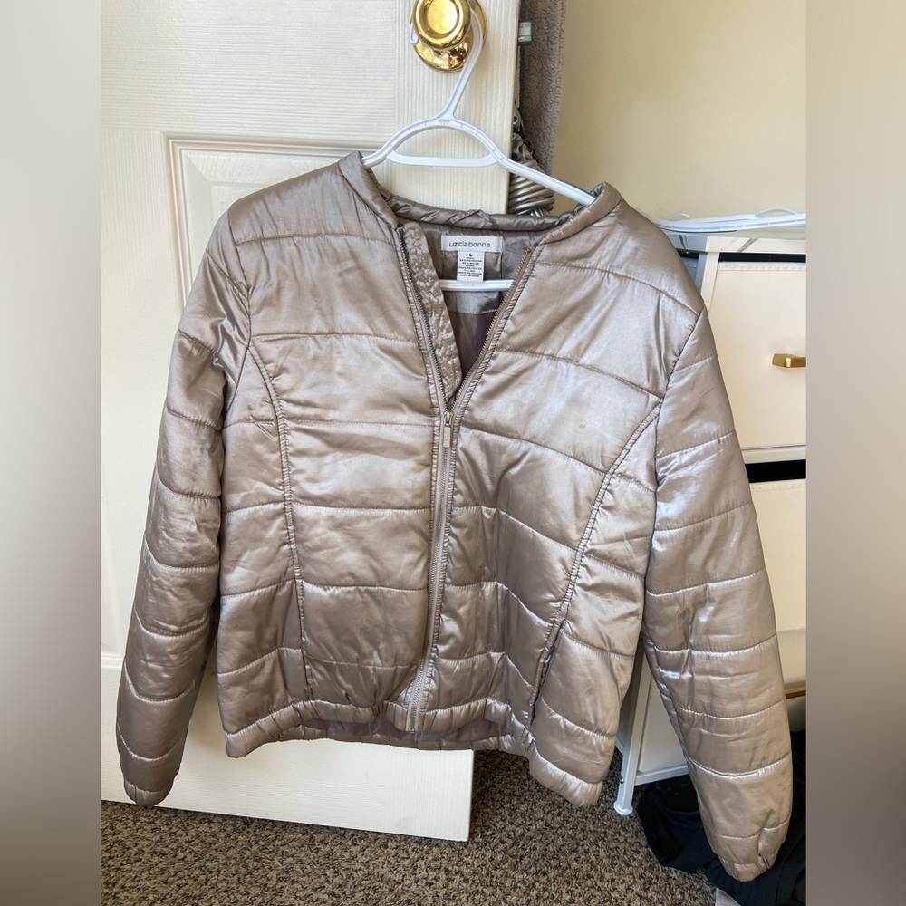 Women’s puffer jacket